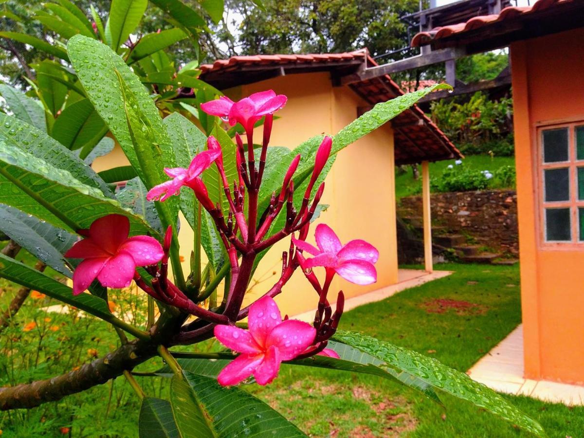 Govinda Moeda Pousada Luaran gambar